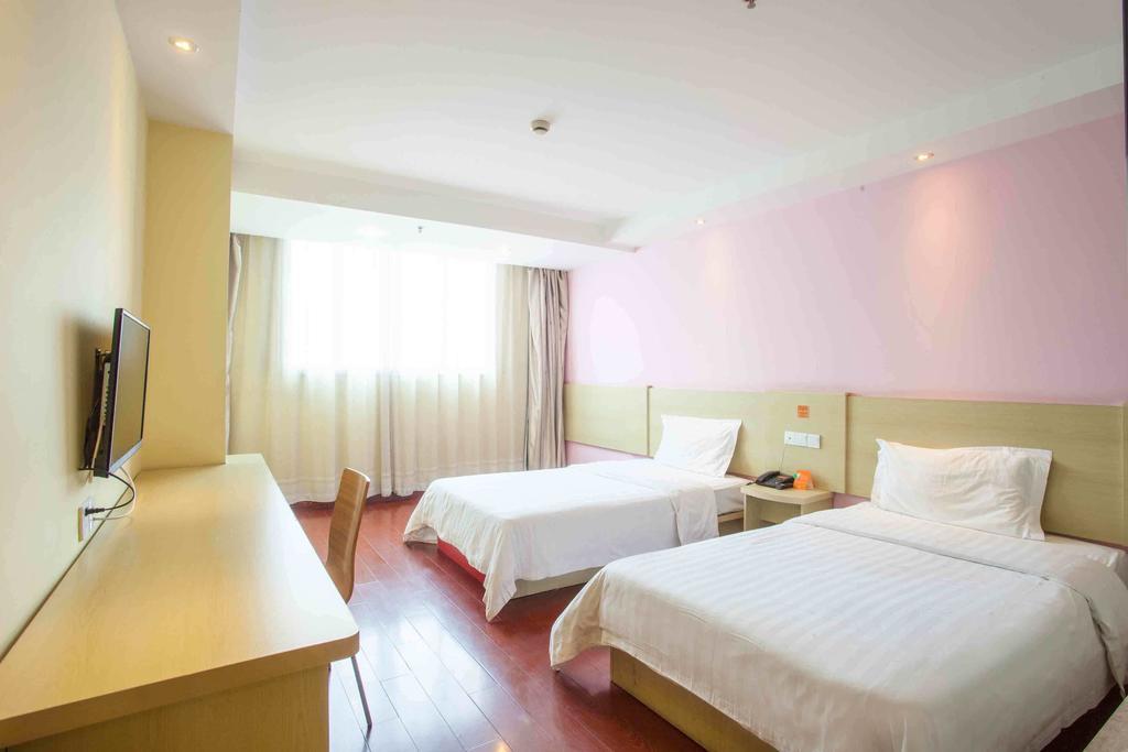 7Days Inn Beijing Railway Station Guangqu Gate Metro Station Bilik gambar